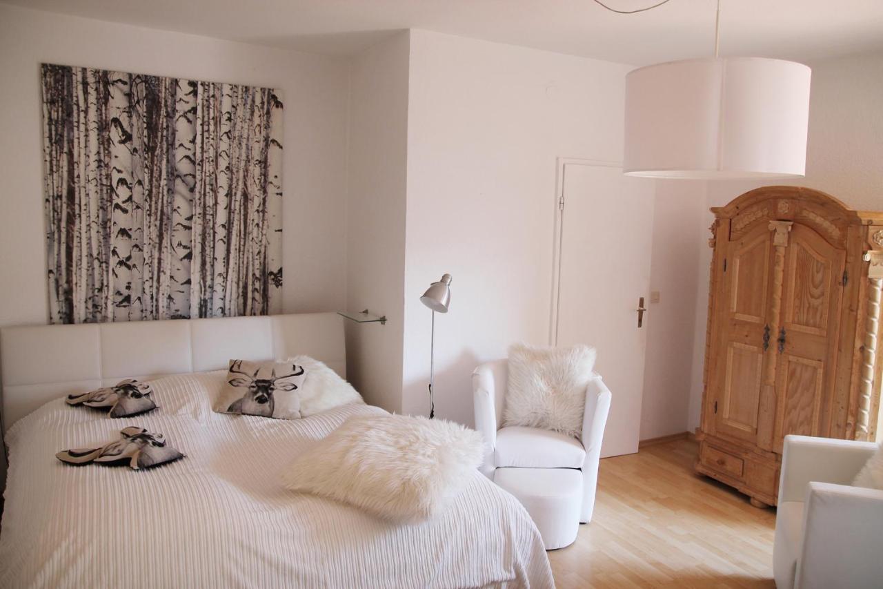 Haus Sonnenschein Apartment Lam Room photo